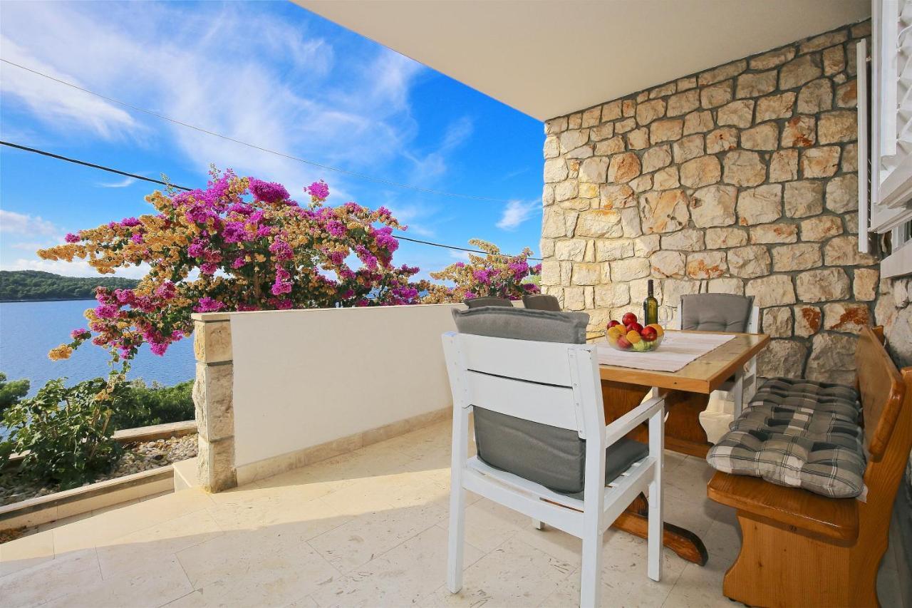 Apartments By The Sea Prizba, Korcula - 9255 Exterior foto