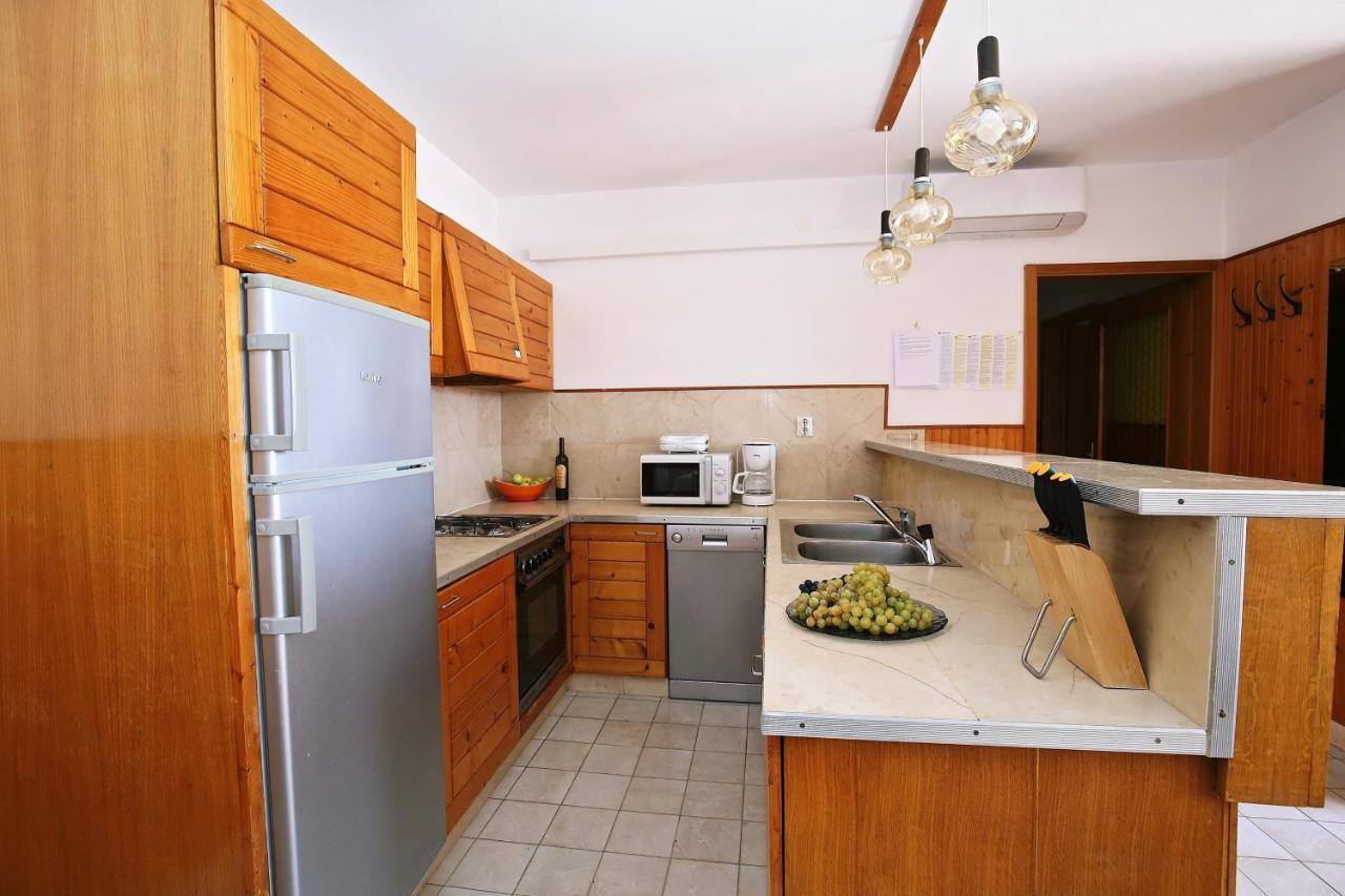 Apartments By The Sea Prizba, Korcula - 9255 Exterior foto