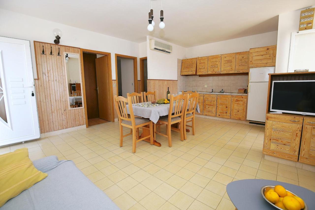 Apartments By The Sea Prizba, Korcula - 9255 Exterior foto